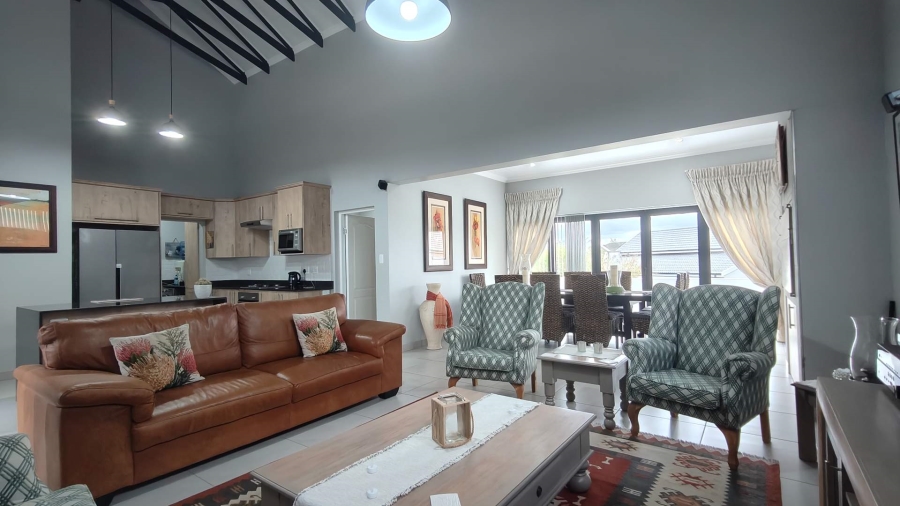 3 Bedroom Property for Sale in Hartenbos Heuwels Western Cape